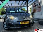 Renault Twingo 1.2 Nieuwe APK, Voorwielaandrijving, Twingo, Gebruikt, 4 cilinders