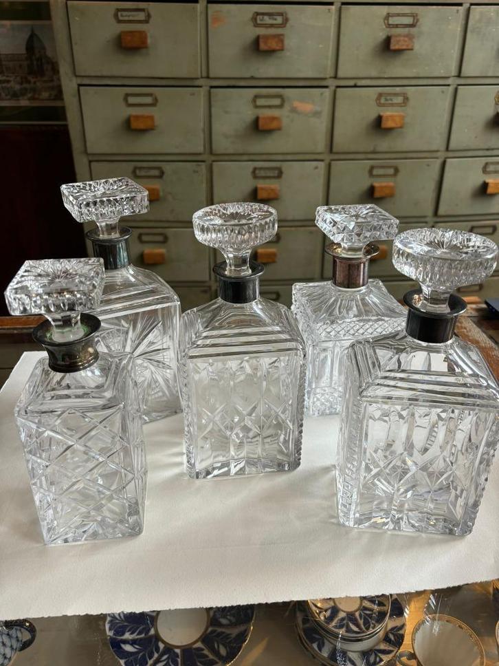 Set van 5 kristallen karaffen, Antiek en Kunst, Antiek | Glas en Kristal, Ophalen of Verzenden