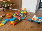 Grote VTech Toet Toet set met garage, vliegtuig en meer!, Kinderen en Baby's, Speelgoed | Vtech, Ophalen, Zo goed als nieuw, 6 maanden tot 2 jaar