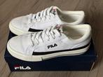 * Fila sneakers - Wit - Maat 39 - in nieuwstaat *, Wit, Nieuw, Ophalen of Verzenden, Sneakers of Gympen