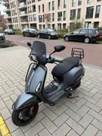 Vespa sprint 45km mat grijs, Fietsen en Brommers, Scooters | Vespa, Overige modellen, Maximaal 45 km/u, Ophalen of Verzenden, Zo goed als nieuw