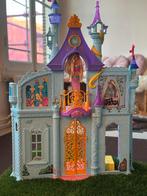 Barbie Kasteel met Barbies en Zeemeermin, Kinderen en Baby's, Speelgoed | Poppenhuizen, Ophalen, Gebruikt, Poppenhuis