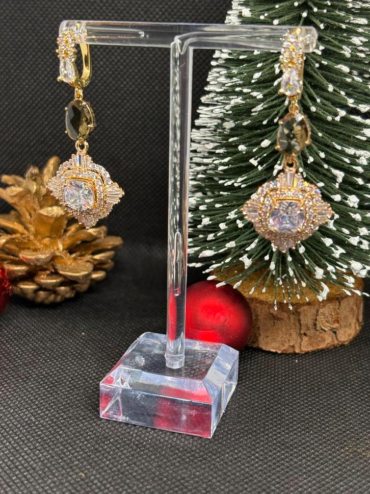 Gouden oorbellen met zirkonia en kristal, Sieraden, Tassen en Uiterlijk, Oorbellen, Nieuw, Hangers, Goud, Bruin, Met edelsteen