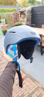 Grijs/bauwe Skihelm voor volwassenen maat S-M, Overige merken, Overige typen, Ophalen of Verzenden, Zo goed als nieuw
