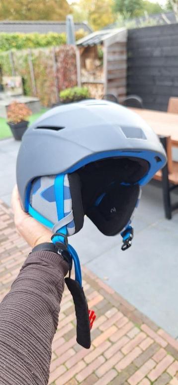 Grijs/bauwe Skihelm voor volwassenen maat S-M beschikbaar voor biedingen