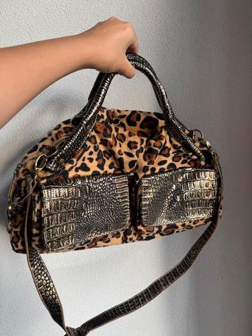 Vintage Y2K bruine grote schouder tas met luipaard print beschikbaar voor biedingen