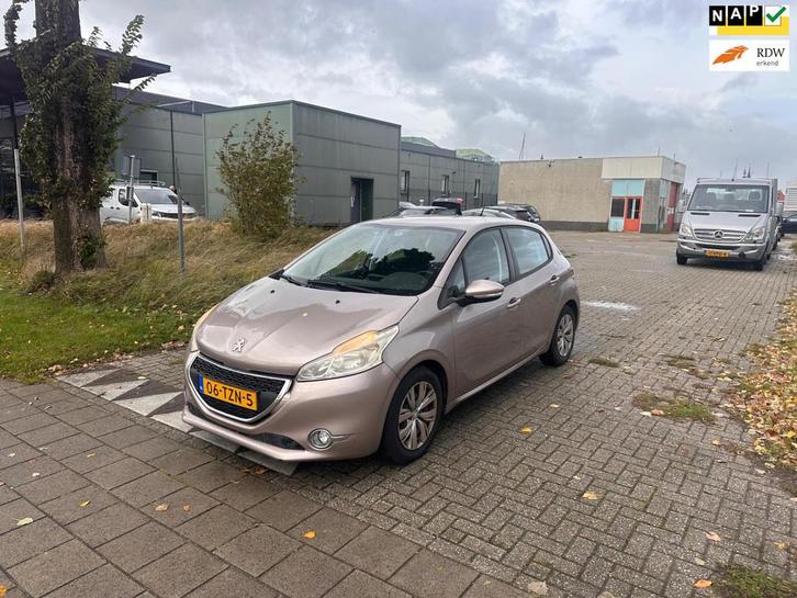 Peugeot 208 1.4 VTi Active Clima.Navi, Auto's, Peugeot, Bedrijf, Te koop, ABS, Airbags, Airconditioning, Boordcomputer, Centrale vergrendeling