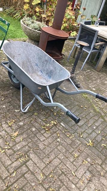 Matador kruiwagen 2 dagen droog gebruikt beschikbaar voor biedingen