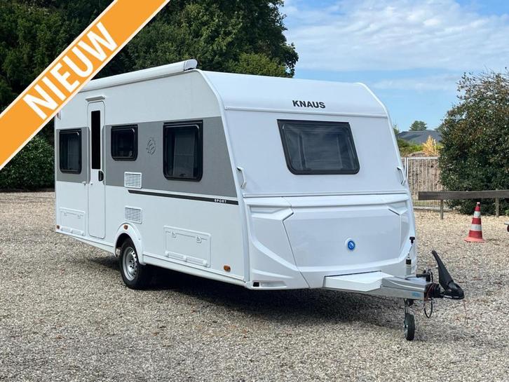 Knaus Sport 460 EU Model 2026 Luifel 1800kg, Caravans en Kamperen, Caravans, Bedrijf, tot en met 4, 1000 - 1250 kg, Standaardzit