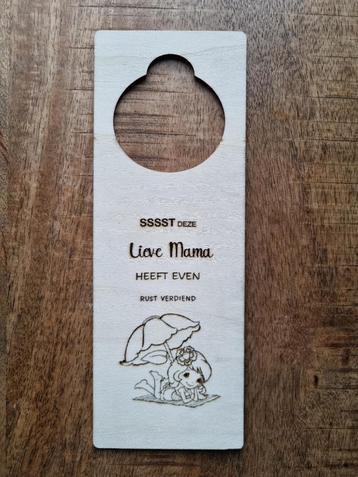 Deurhanger Lieve Mama beschikbaar voor biedingen