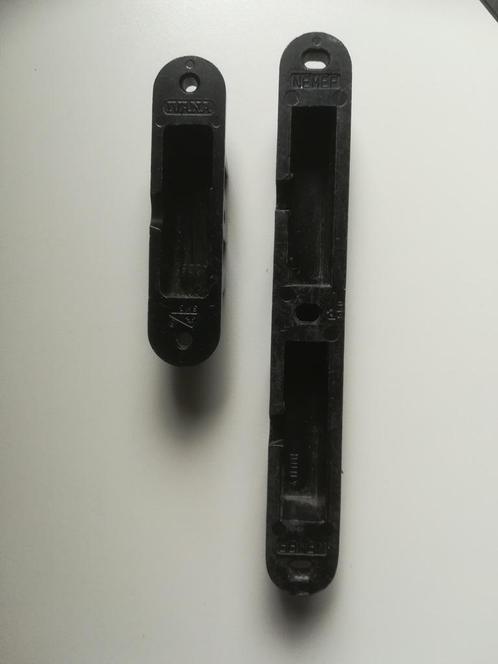 Sluitkommen voor sloten [zie omschrijving en foto's], Doe-het-zelf en Verbouw, Metalen, Nieuw, IJzer, Ophalen of Verzenden
