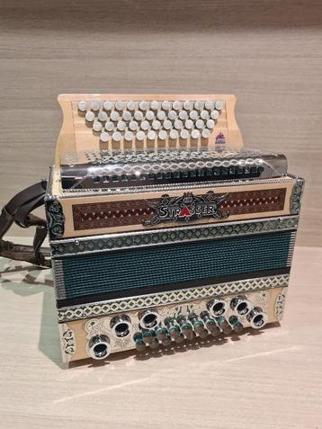 Strasser Professional Ahorn GCFB occasion 3 jaar garantie beschikbaar voor biedingen
