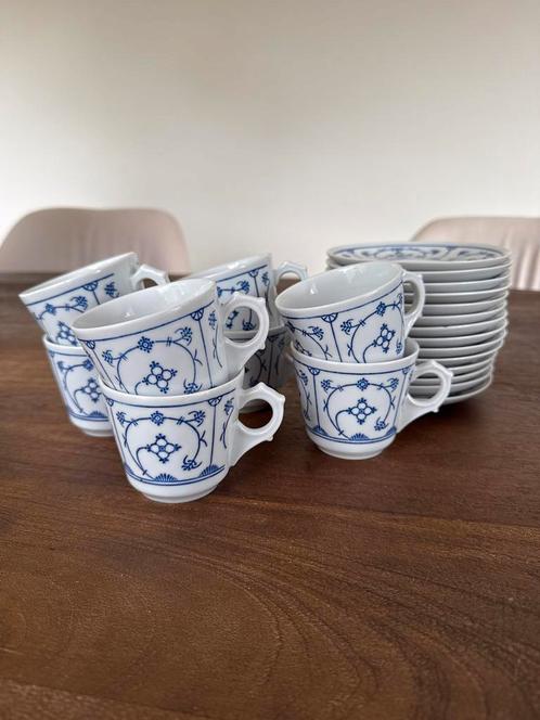 Jäger Eisenberg Servies - 18 Delig Blauw Saks, Antiek en Kunst, Antiek | Servies compleet, Ophalen of Verzenden