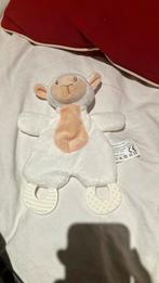 Zd trading schaap lammetje action knisperdoekje, Kinderen en Baby's, Speelgoed | Knuffels en Pluche, Ophalen of Verzenden, Zo goed als nieuw