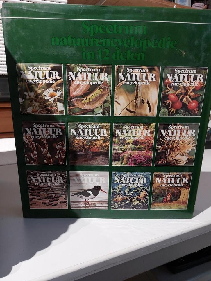 Spectrum Natuur Encyclopedie - 12 Delen, Boeken, Encyclopedieën, Gelezen, Complete serie, Algemeen, Ophalen