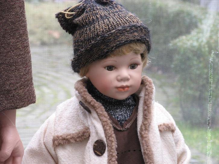 Interieur beelden, opa met kleinkind., Antiek en Kunst, Kunst | Beelden en Houtsnijwerken, Ophalen of Verzenden