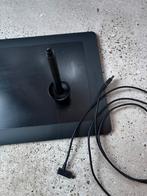 Wacom Intuos Pro Medium Pen Tablet PTH-651, Computers en Software, Tekentablets, Ophalen of Verzenden, Multi-touch, Gebruikt, Bedraad
