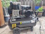 Airworks Compressors, Doe-het-zelf en Verbouw, Compressors, 25 tot 100 liter, Ophalen, Zo goed als nieuw, 6 tot 10 bar