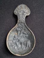 Antieke lepel met boerderijtafereel, Ophalen of Verzenden