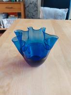 Retro tulpen vaasje, Huis en Inrichting, Ophalen of Verzenden, Gebruikt, Rechthoekig, Glas