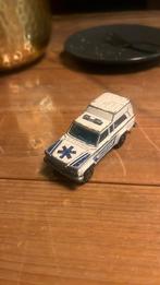 MAJORETTE No 269 Ambulance Car Jeep Cherokee. white. 1/64., Ophalen of Verzenden, Zo goed als nieuw