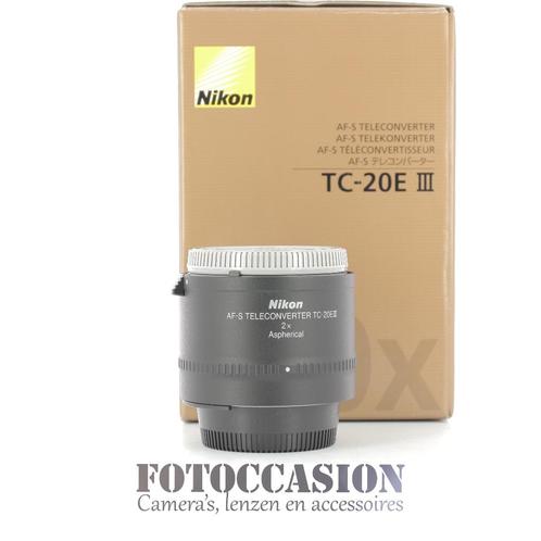 Nikon AF-S TC-20E III Teleconverter Nikon 2x, Audio, Tv en Foto, Fotografie | Lenzen en Objectieven, Zo goed als nieuw, Toebehoren
