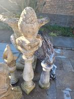 betonnen tuinbeeld dennenappel foto 1 en 2, Heikant 21 Kaatsheuvel, Overige typen, Belle Vieille Brocante, Ophalen of Verzenden