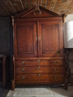 Antiek eikenhouten Drents kabinet. , Ophalen
