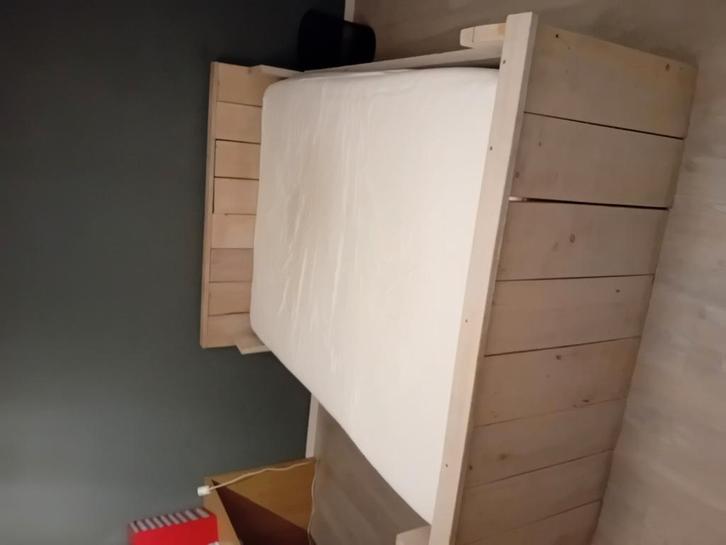 Twijfelaar bed boxspring bed 140x200 bed, Antiek en Kunst, Antiek | Meubels | Bedden, Ophalen