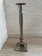 Verzilverde hoge kandelaar, Antiek en Kunst, Antiek | Kandelaars, Ophalen of Verzenden, Zilver