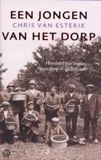 Een jongen van het dorp, Boeken, Ophalen of Verzenden, 20e eeuw of later, Zo goed als nieuw