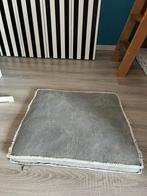 Grijs vierkant kussen 62x62 cm, Huis en Inrichting, Ophalen, Gebruikt, Grijs, Vierkant