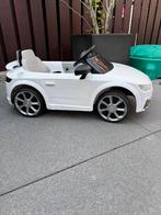 Elektrische Audi TT RS kinderwagen, Kinderen en Baby's, Speelgoed | Buiten | Accuvoertuigen, Gebruikt, Ophalen