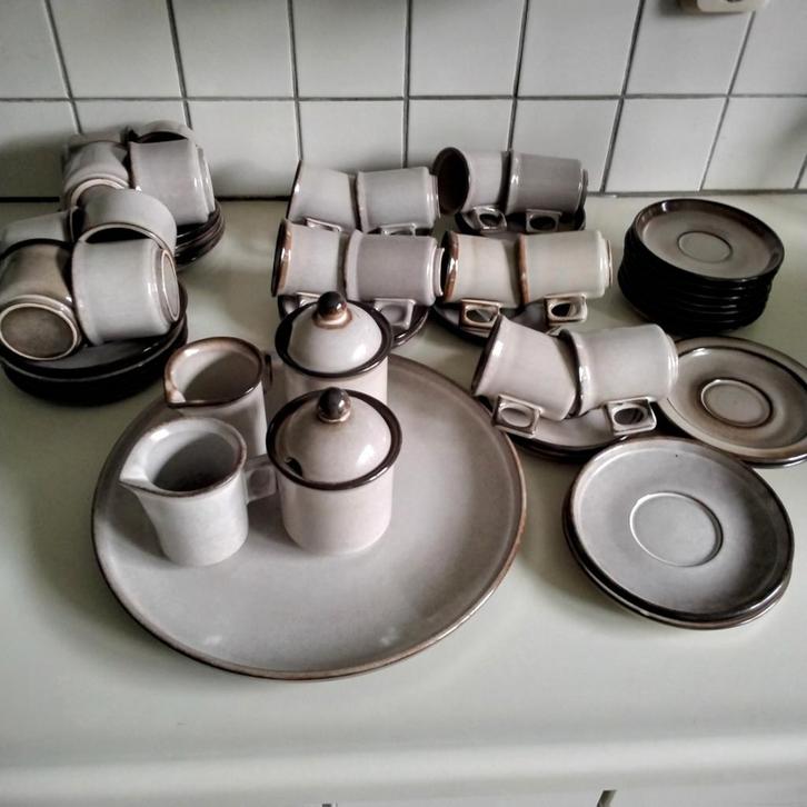 Driehoek huizen : borden,eierdopjes,schalen enz., Huis en Inrichting, Keuken | Servies, Zo goed als nieuw, Bord(en), Overige stijlen