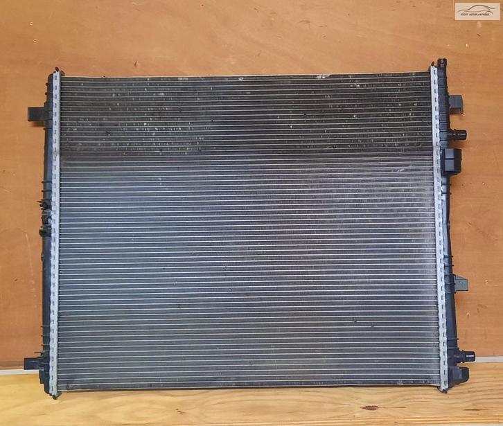 Radiateur orgineel Renault Trafic III vanaf 2021 214100192R, Auto-onderdelen, Motor en Toebehoren, Renault, Gebruikt, Herkomst onderdeel bekend