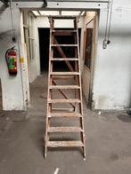 Oude schilders trap 10 treden., Doe-het-zelf en Verbouw, Ladders en Trappen, 2 tot 4 meter, Gebruikt, Trap, Ophalen