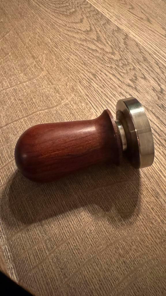 Scarlet espresso tamper 53mm, Witgoed en Apparatuur, Koffiemachine-accessoires, Zo goed als nieuw, Verzenden