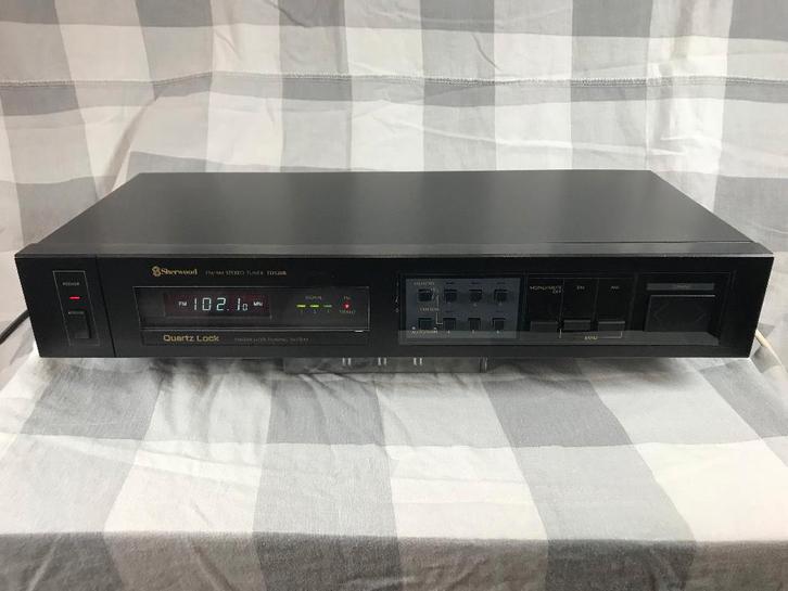 Sherwood digital synthesizer tuner TD 120/120B, Audio, Tv en Foto, Tuners, Gebruikt, Ophalen of Verzenden