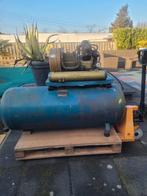 Compressor inhoud 250 L luchtopbrengst 500 L/min, 100 liter of meer, Ophalen, Gebruikt