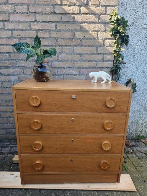 Vintage Ladenkast 4 lades met sleutel, Huis en Inrichting, Kasten | Ladekasten, Gebruikt, Minder dan 100 cm, 50 tot 100 cm, 25 tot 50 cm