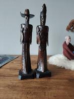 Mooie set houten Chinese keizer en keizerin . Patung tulang., Ophalen