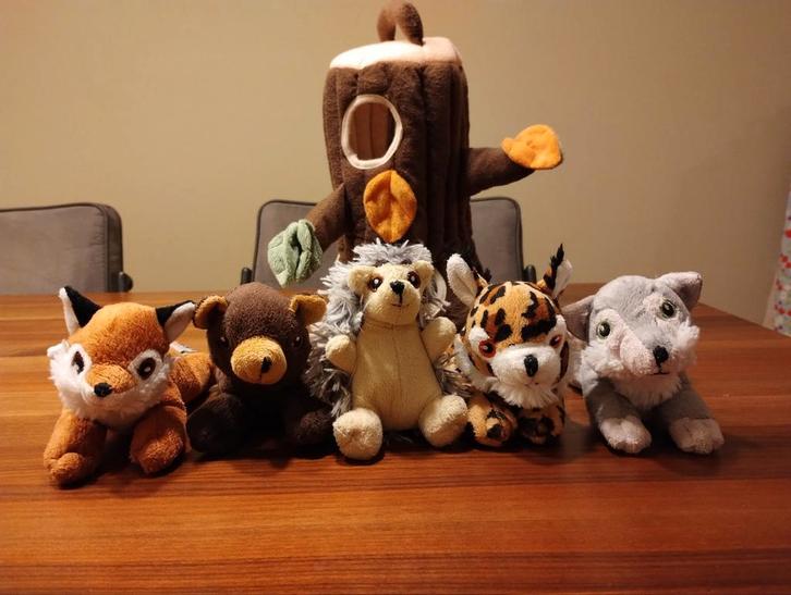 Knuffel boomstam met bosdieren Rätt Start, Kinderen en Baby's, Speelgoed | Knuffels en Pluche, Zo goed als nieuw, Overige typen