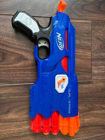 Nerf Elite Dual Strike Blaster beschikbaar voor biedingen