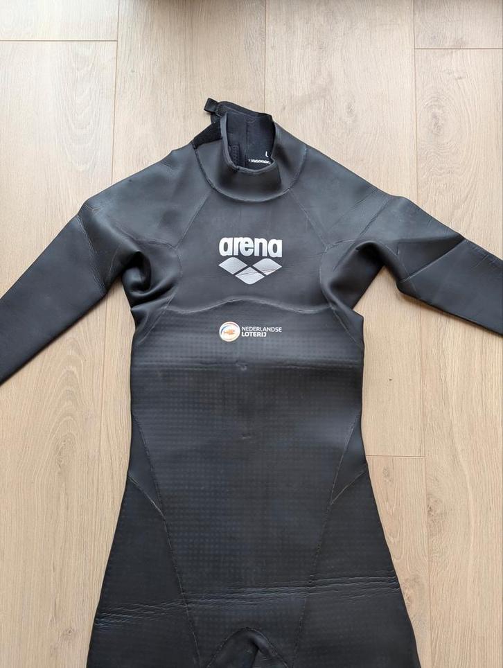 Arena wetsuit - Carbon maat L - FINA Approved, Watersport en Boten, Watersportkleding, Zo goed als nieuw, Wetsuit, Heer, Ophalen of Verzenden