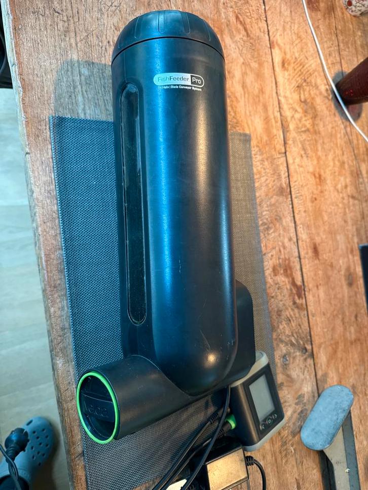 VELDA visvoerapparaat voor buitenvijvers, Tuin en Terras, Vijver-toebehoren, Gebruikt, Ophalen