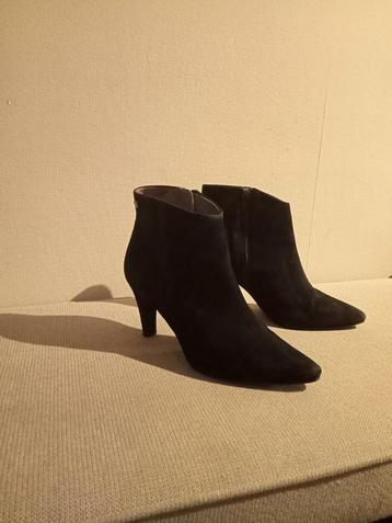 Prachtige laarsjes No stress maat 39 beschikbaar voor biedingen