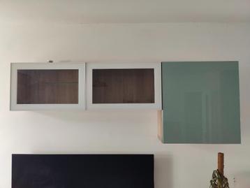 KEA Besta wandkasten – set van 3 – mintgroen & glas – goede 
