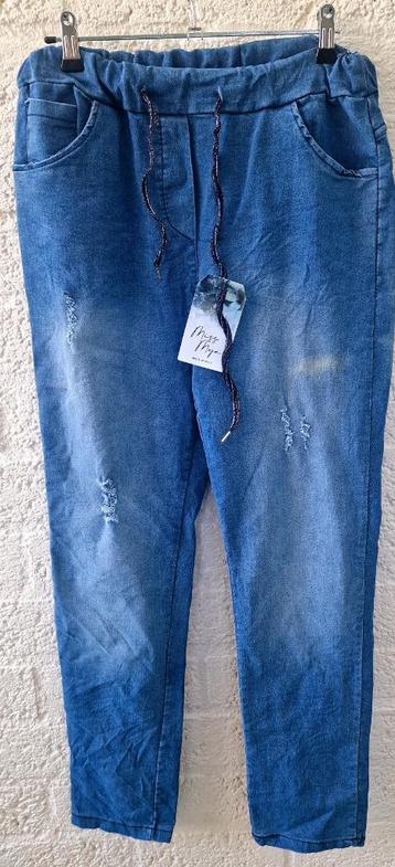 Nieuwe spijkerbroek met elastische taille – maat L beschikbaar voor biedingen