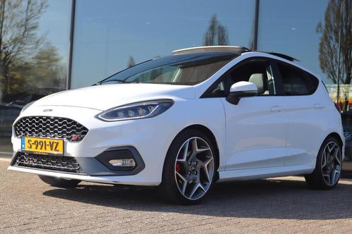 FORD FIESTA 1.5 ECOBOOST ST-3 200PK PERFORMANCE | PANO | LAU, Auto's, Ford, Bedrijf, Te koop, Fiësta, ABS, Achteruitrijcamera