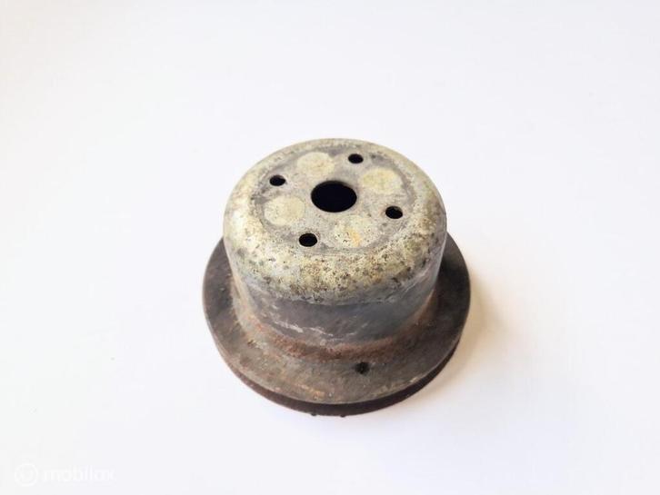 Waterpomppoelie Volvo 240 242 244 245 740 760 1276144, Auto-onderdelen, Motor en Toebehoren, Volvo, Gebruikt, Ophalen of Verzenden